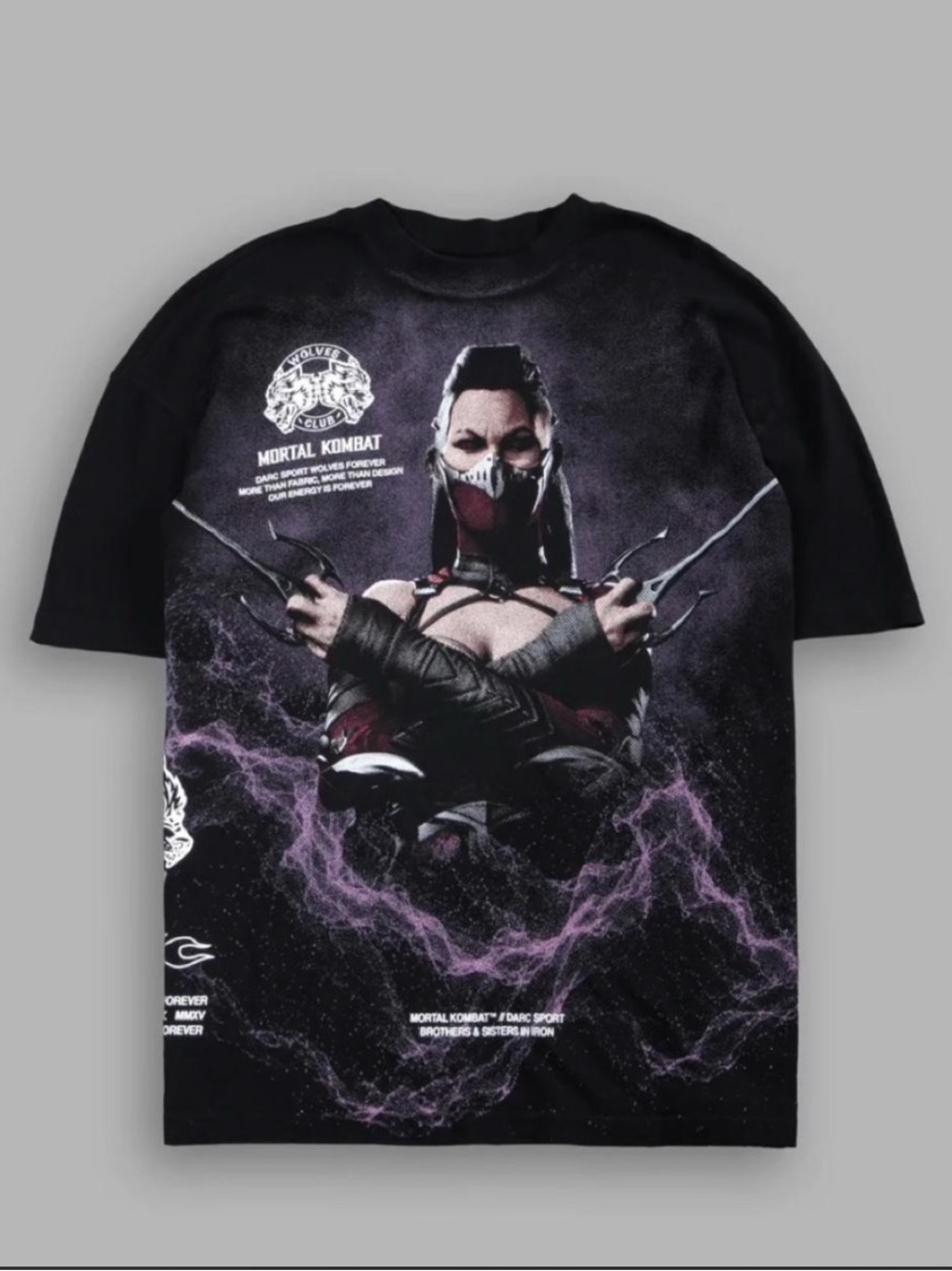 Darc Sport Black Graphic Women's Fighter Print Tee